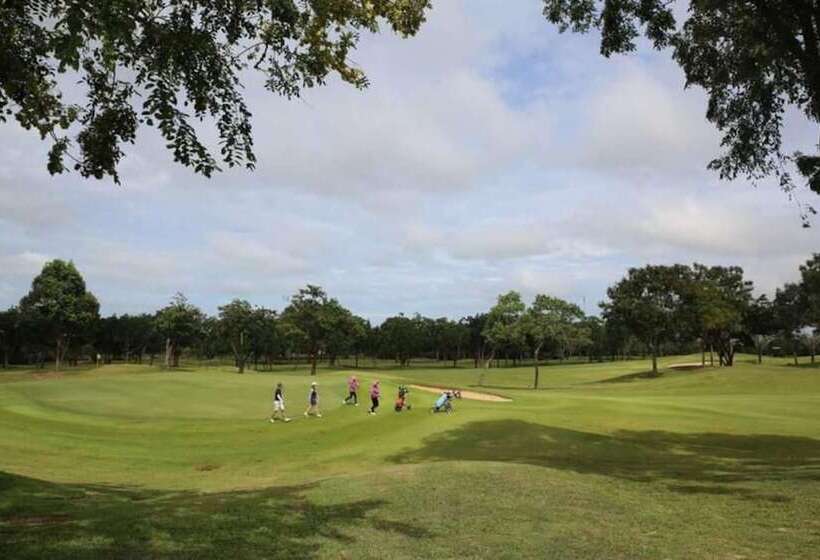 Pattaya Yuehu Phoenix Deluxe Villa 5room