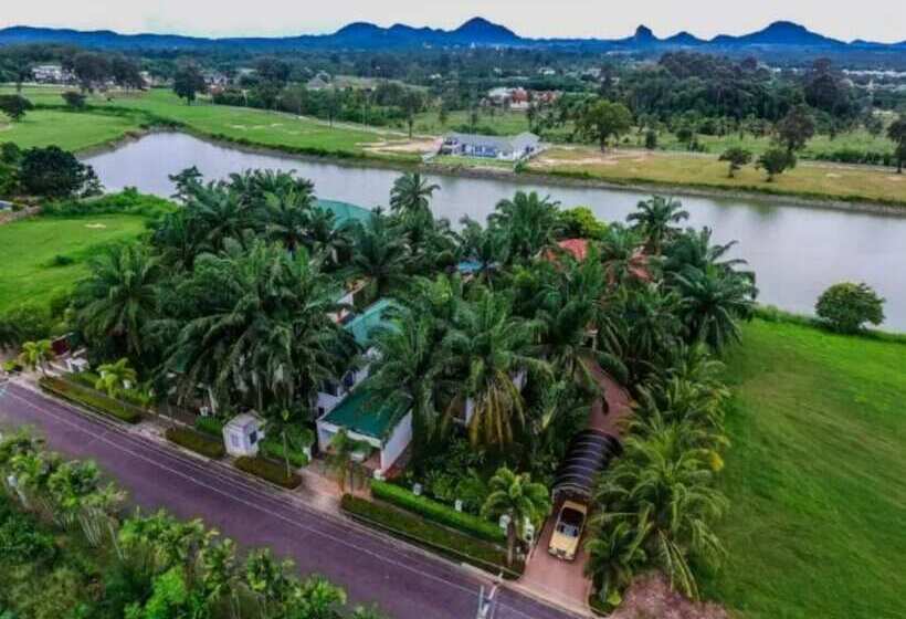 Pattaya Yuehu Phoenix Deluxe Villa 5room