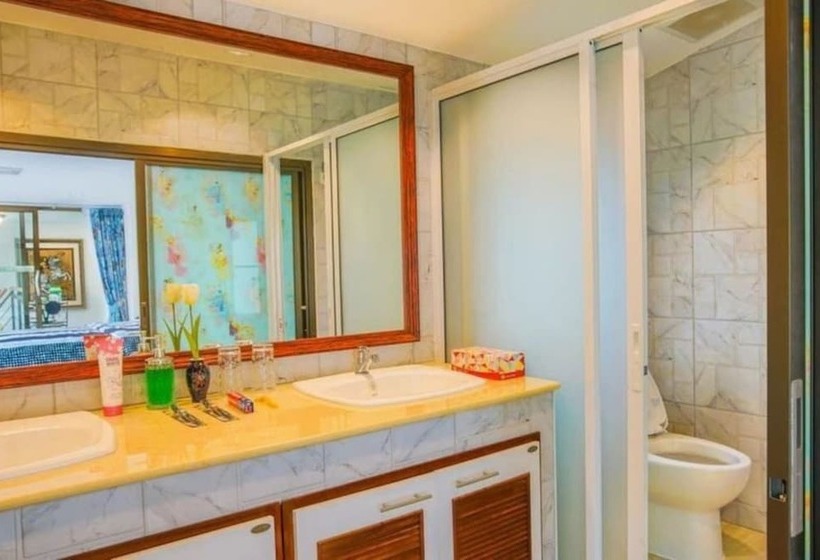 Pattaya Yuehu Phoenix Deluxe Villa 5room