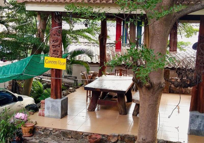 پانسیون Pott Guesthouse