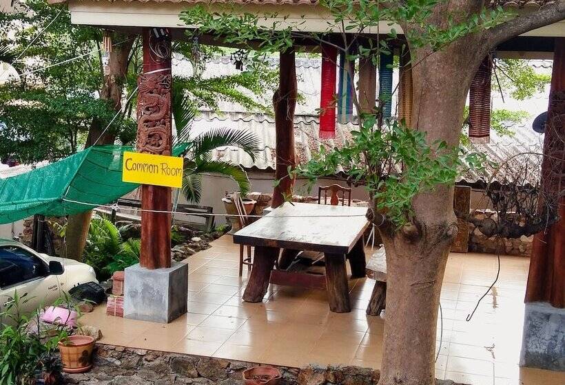 پانسیون Pott Guesthouse