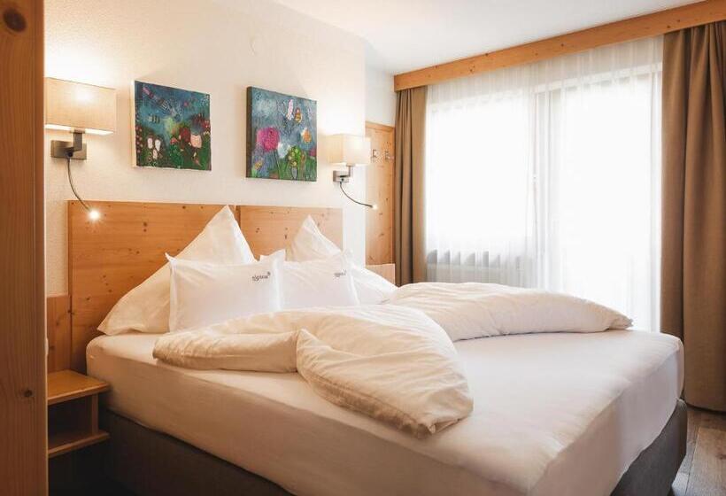 Отель Alpina&more Apartments I Zimmer