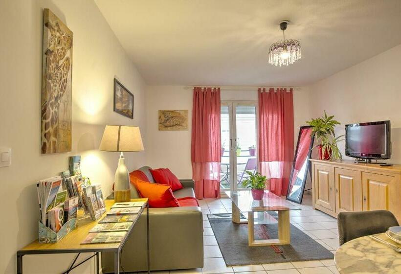 Le Jardin De L Atrium Appartement Moderne Proche De Genève Et Palexpo