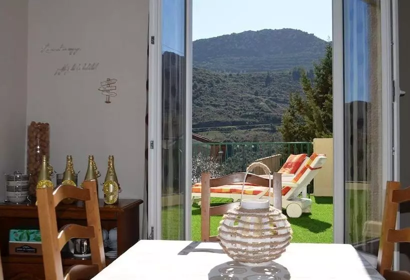 Aamiaismajoitus (B&B) Chambres D'hotes L'amandier