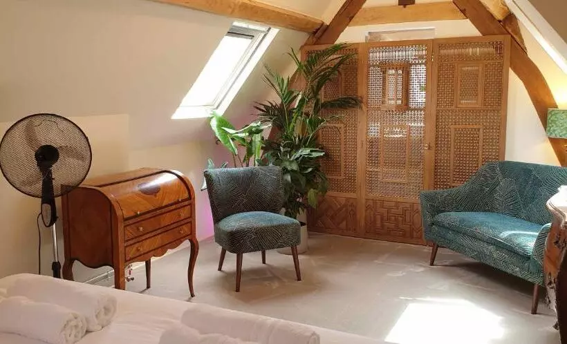 Aamiaismajoitus (B&B) La Maison Leonard