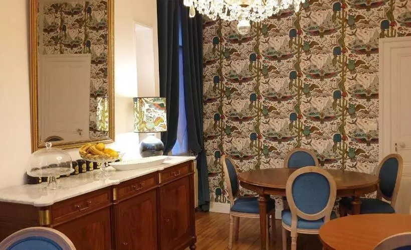 Aamiaismajoitus (B&B) La Maison Leonard