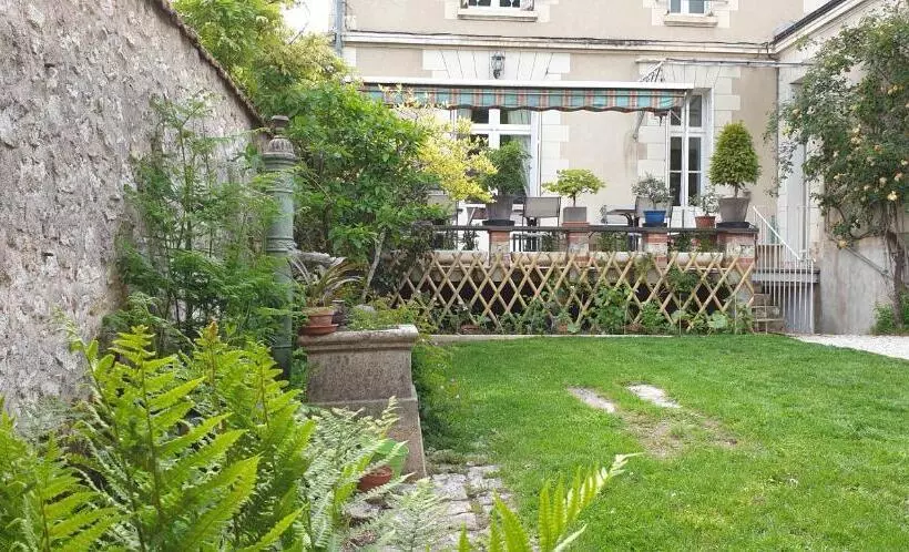 Aamiaismajoitus (B&B) La Maison Leonard