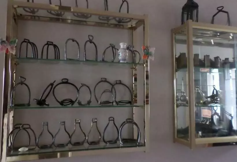 تختخواب و صبحانه L'agapanthe