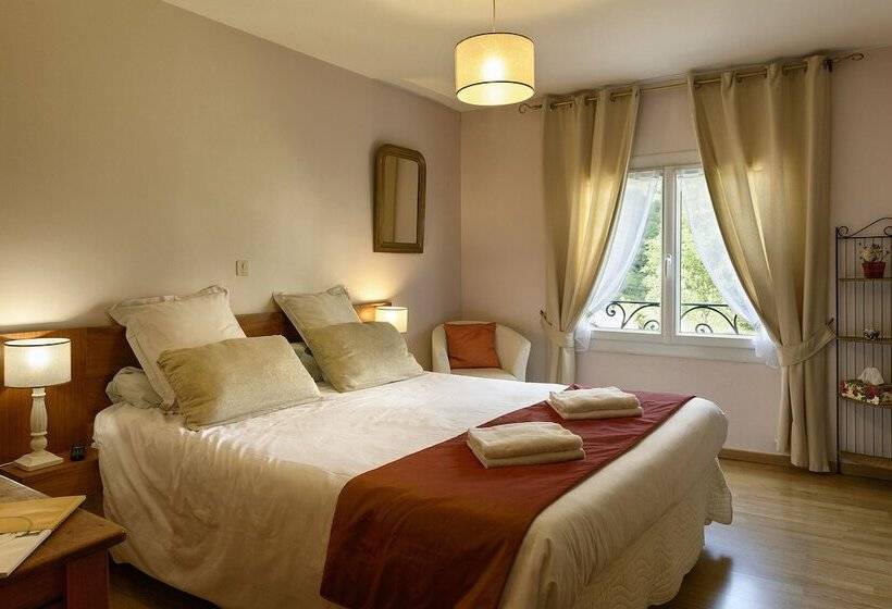 ベッドアンドブレックファースト L'auberge Cavalière