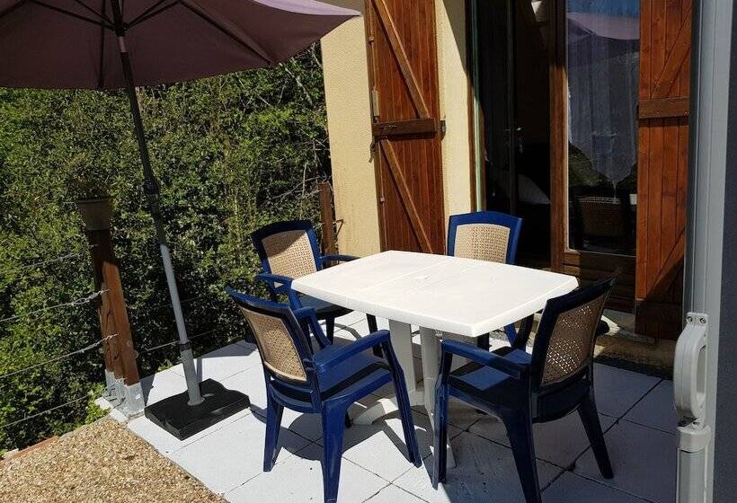 민박 Gîte Le Nieudegat Chambre Et Table D Hôte Piscine Climatisation Proche De Sarlat Au Coeur De La Natu