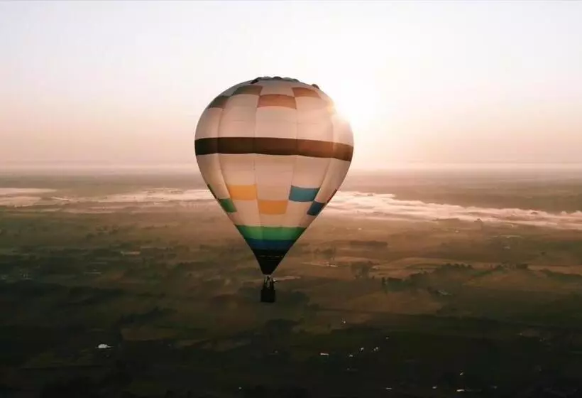 Aamiaismajoitus (B&B) Maison Du Figuier