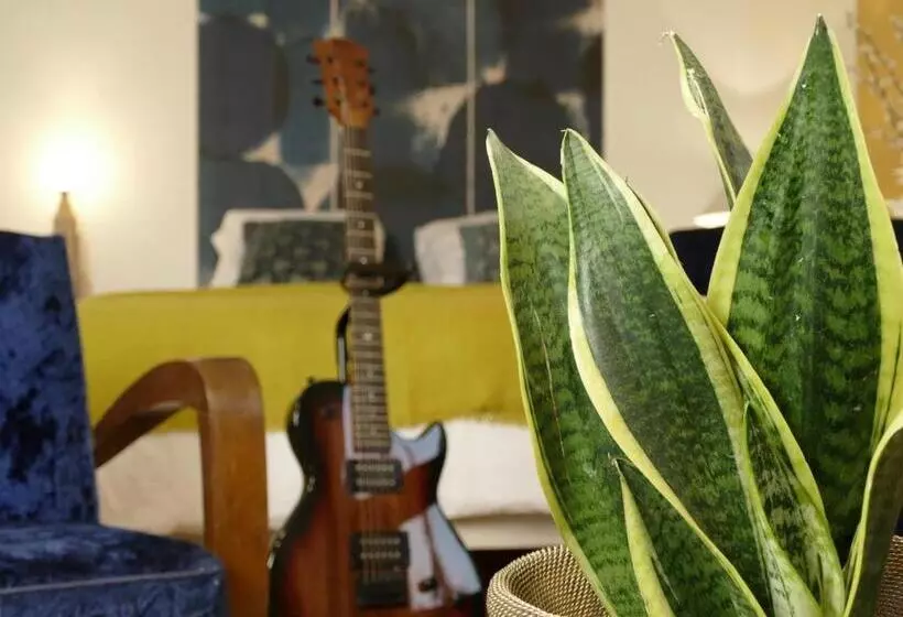 Aamiaismajoitus (B&B) Maison Du Figuier