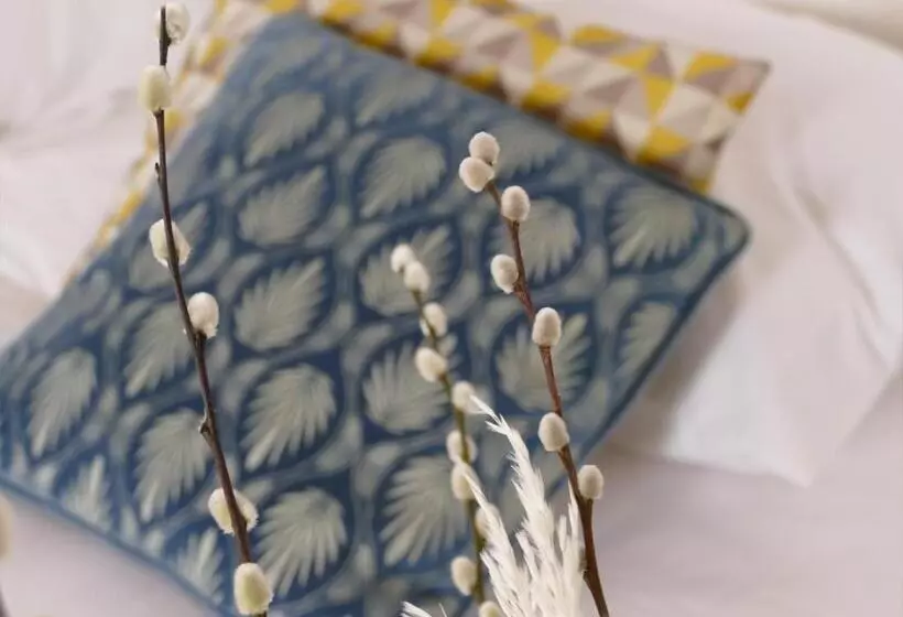 Aamiaismajoitus (B&B) Maison Du Figuier