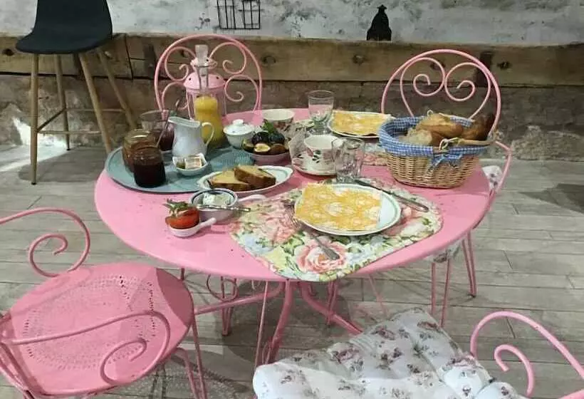 Aamiaismajoitus (B&B) Reve D’emma