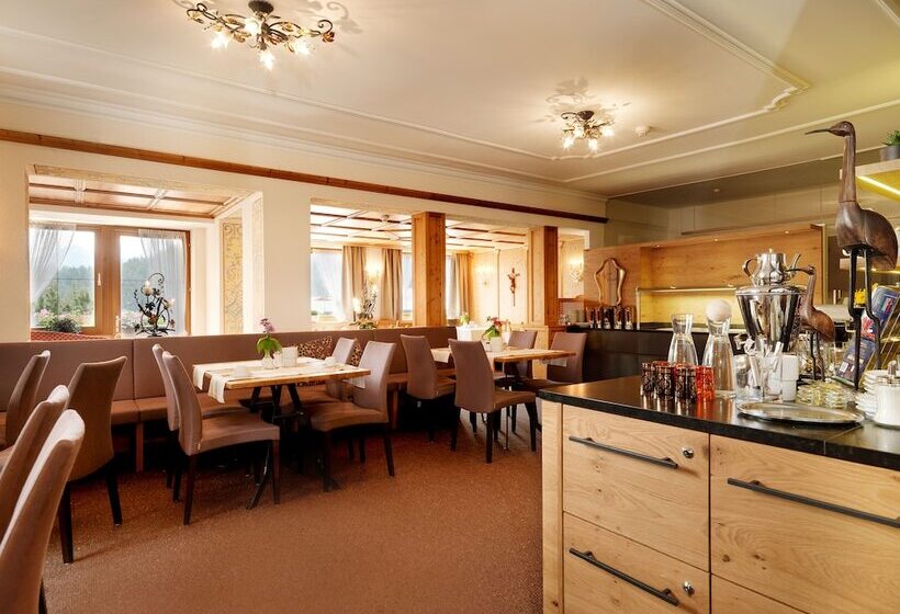 Отель Alpina&more Apartments I Zimmer