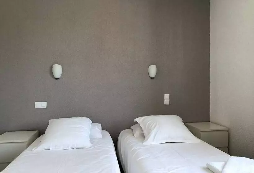 ホテル Auberge De La Croix Blanche