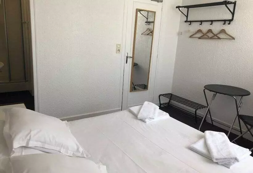 ホテル Auberge De La Croix Blanche