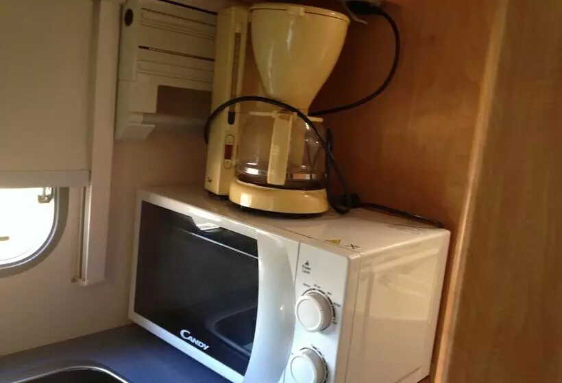 Hotelli Camping A La Ferme De Cornaton