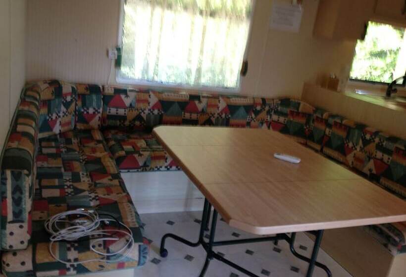 בית מלון כפרי Camping A La Ferme De Cornaton