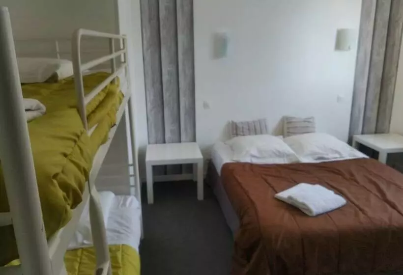 Hotelli Les Terrasses De L'aven