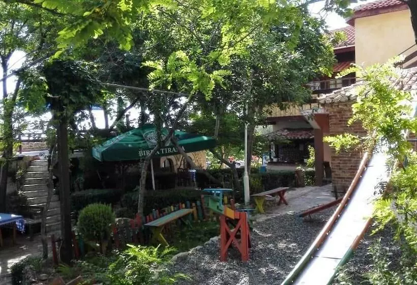 ペンション Rooms Merlika