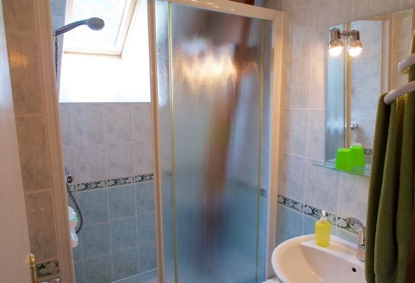 住宿加早餐  Hôtel Jouet