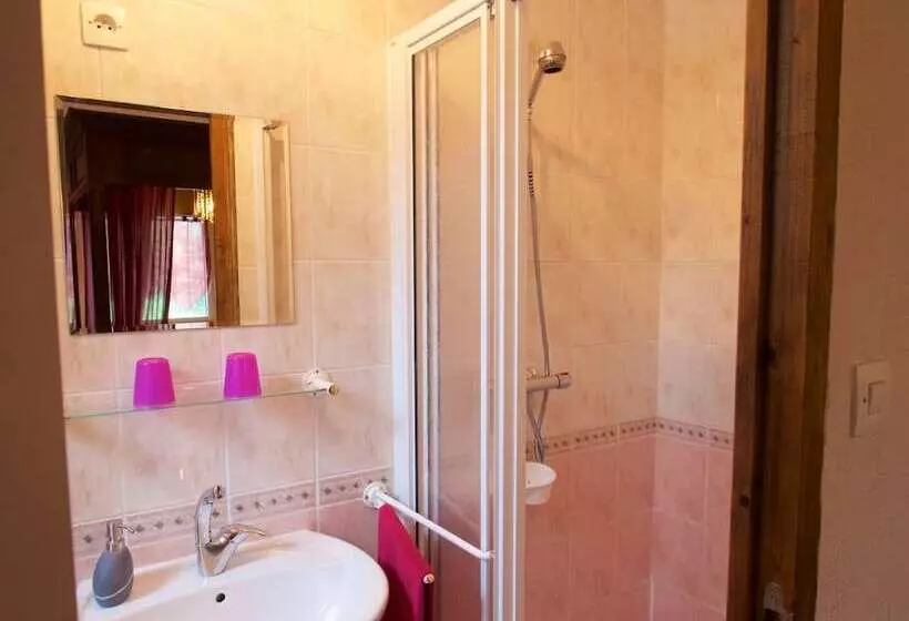 Aamiaismajoitus (B&B) Hôtel Jouet