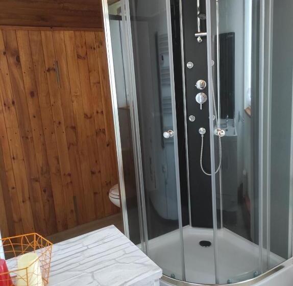 مبيت وإفطار La Cabanette