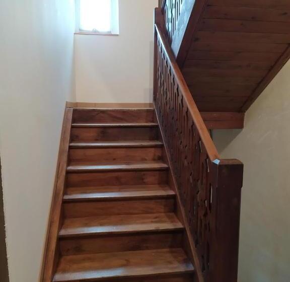 مبيت وإفطار La Cabanette