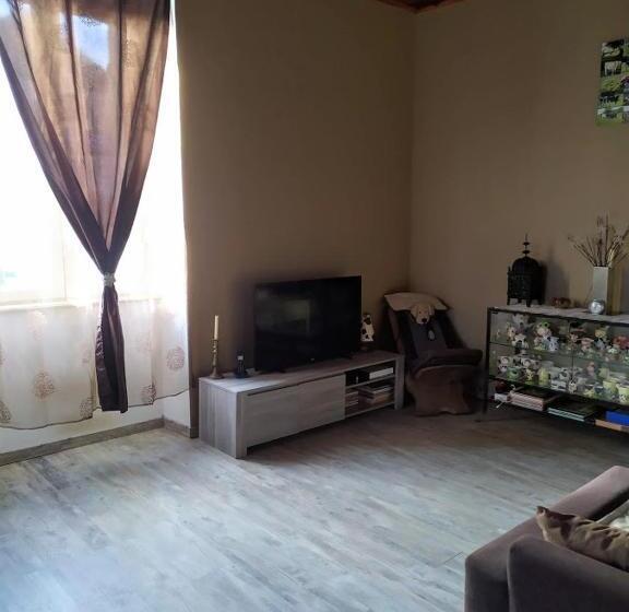 مبيت وإفطار La Cabanette