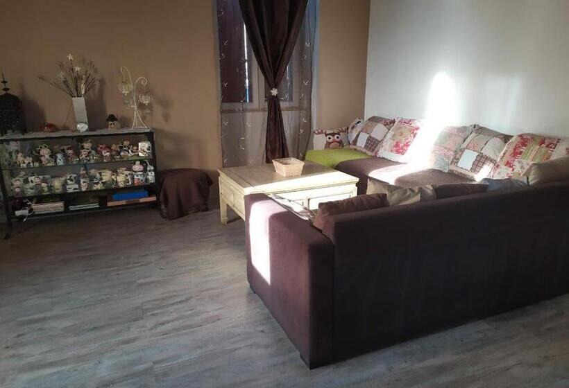 مبيت وإفطار La Cabanette