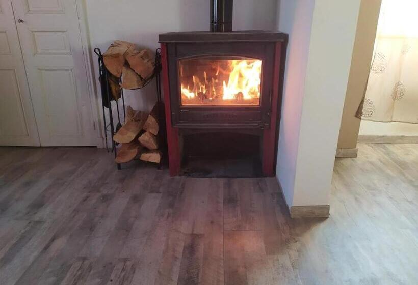 مبيت وإفطار La Cabanette