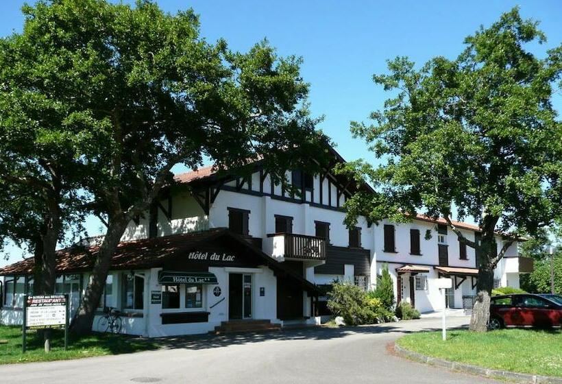 Отель Hôtel Du Lac