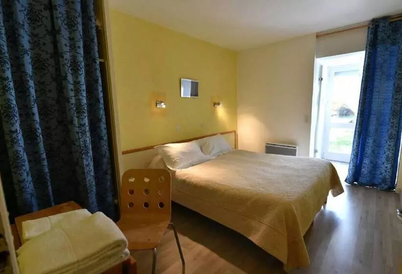 ホテル Logis Hôtel Les Lodges Du Lac