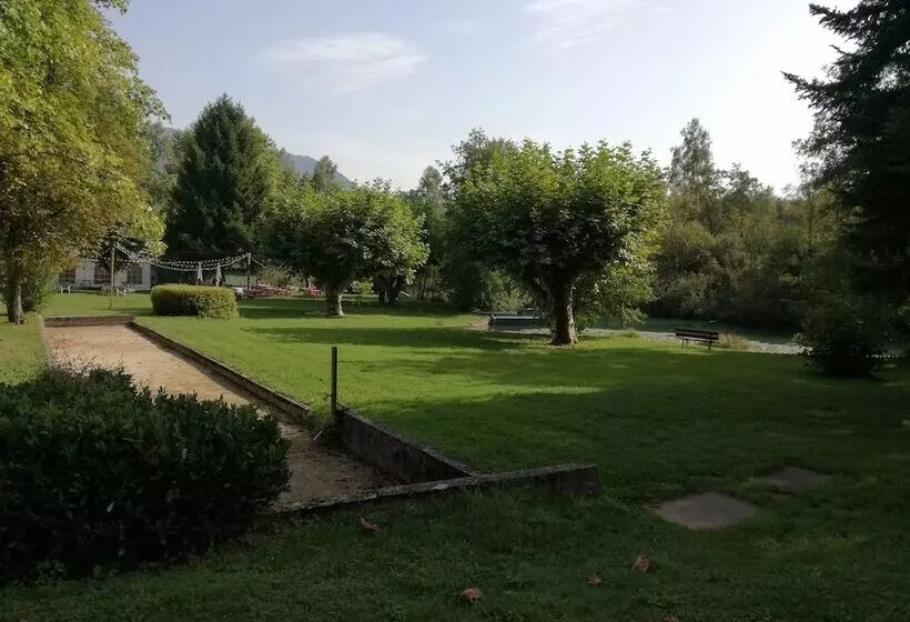 ホテル Logis Hôtel Les Lodges Du Lac