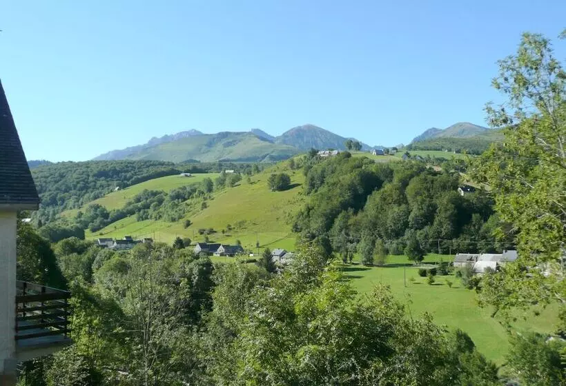 پانسیون Chambres D Hôtes De La Laurence