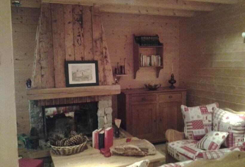 פנסיון La Grange De L'errance