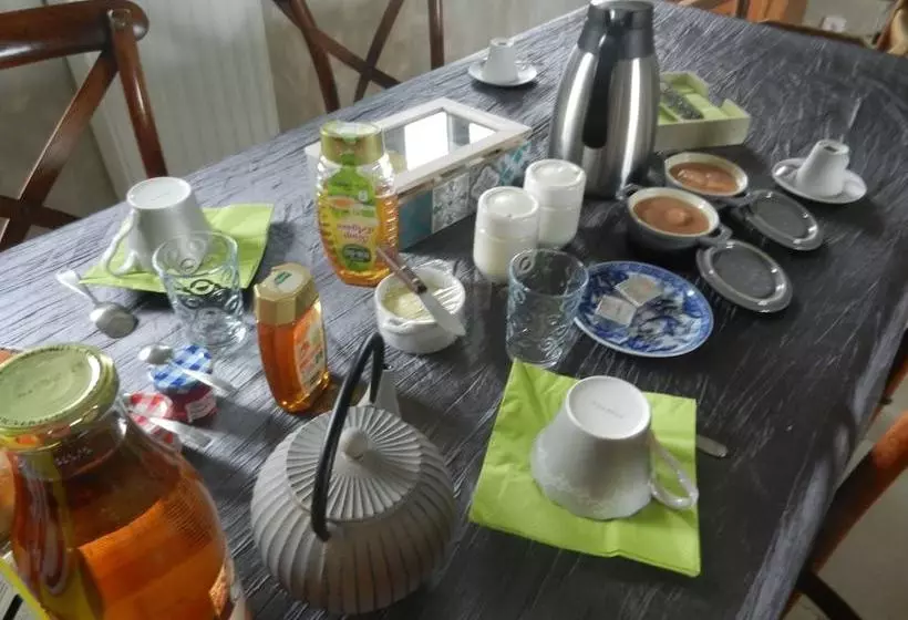 Majatalo Le Puits De La Montree