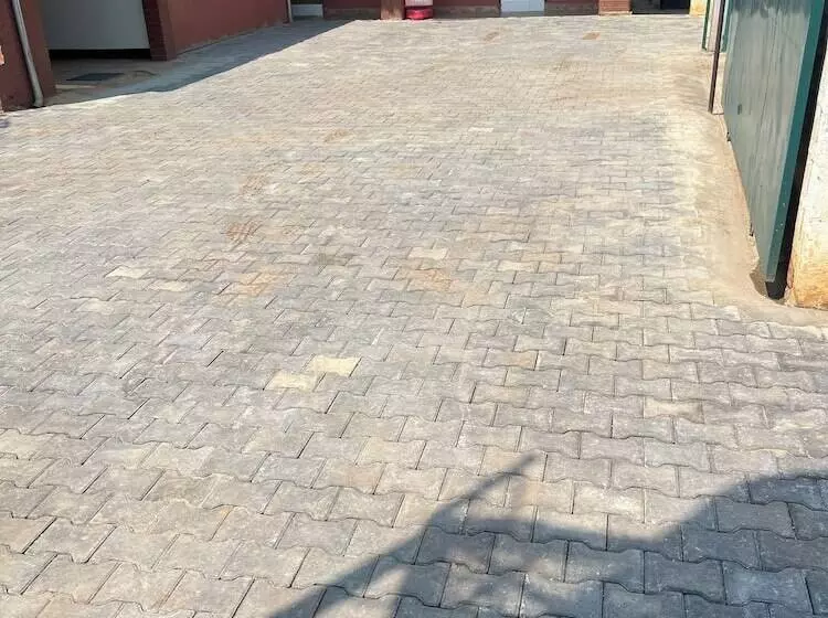 پانسیون Nalikwanda Guest House