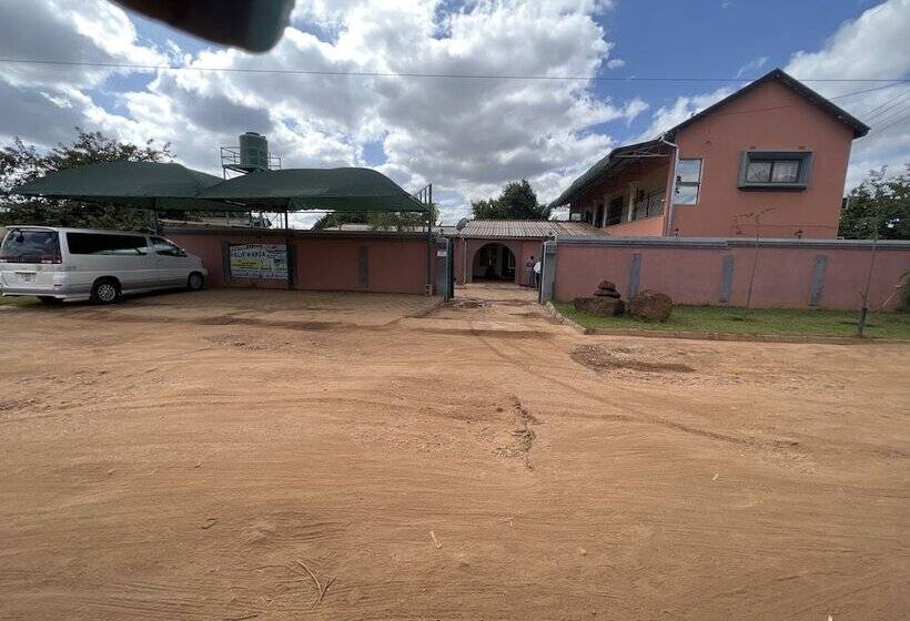 پانسیون Nalikwanda Guest House
