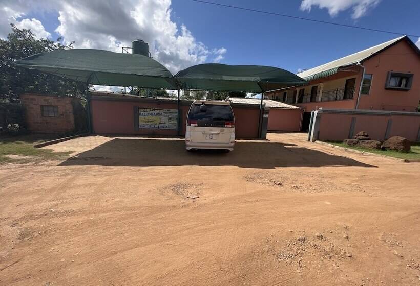 پانسیون Nalikwanda Guest House