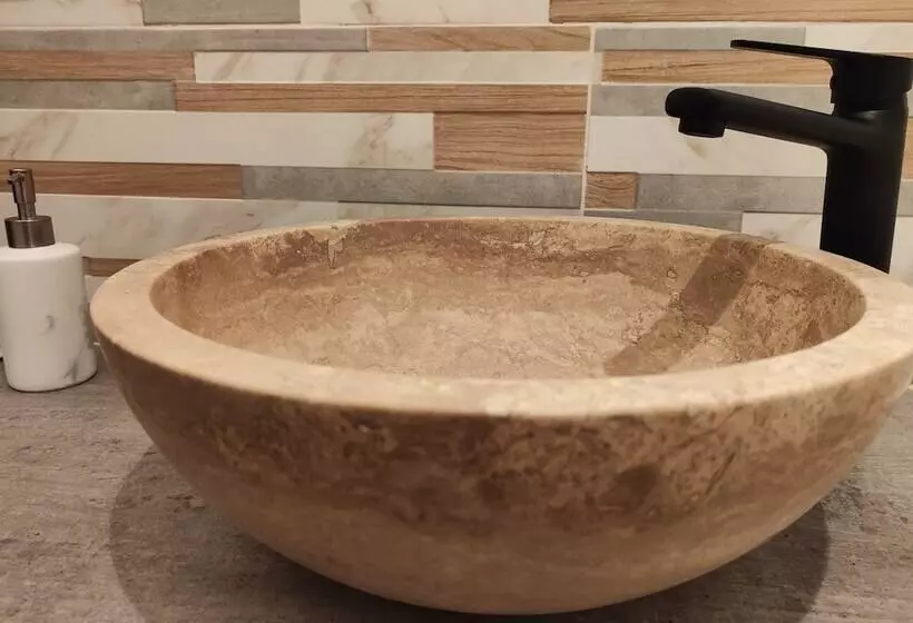 Private & Comfortable Apartments