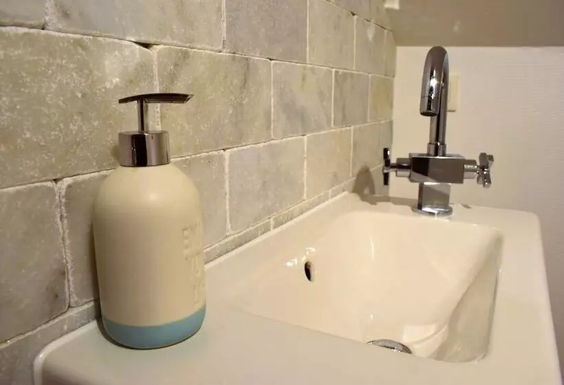 Private & Comfortable Apartments