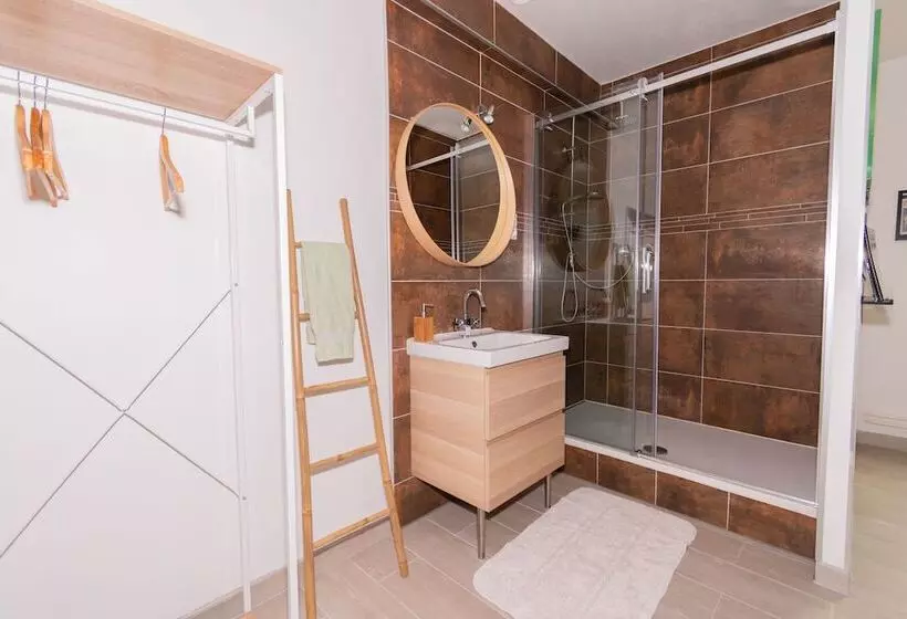 Private & Comfortable Apartments