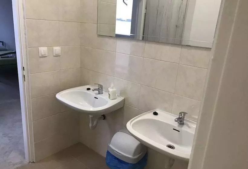 هاستل Ubytovňa šamorín