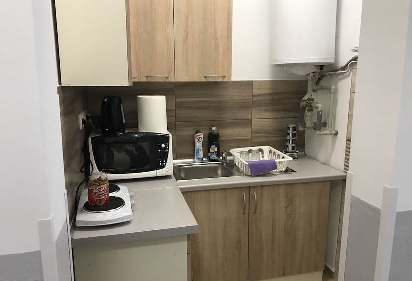 הוסטל Ubytovňa šamorín