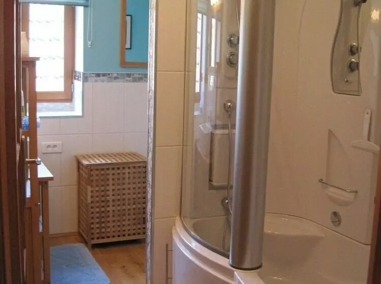 Aamiaismajoitus (B&B) L'expatisserie