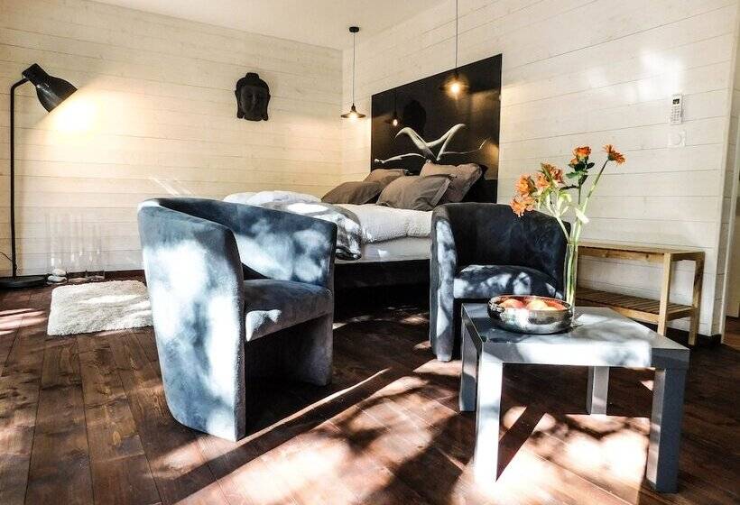 住宿加早餐  L'haute En Couleur