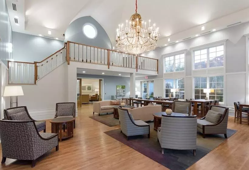 Emerson Resort & Spa