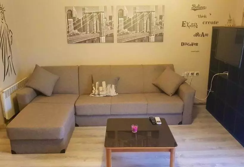 Ts George S Apartments By The Airport